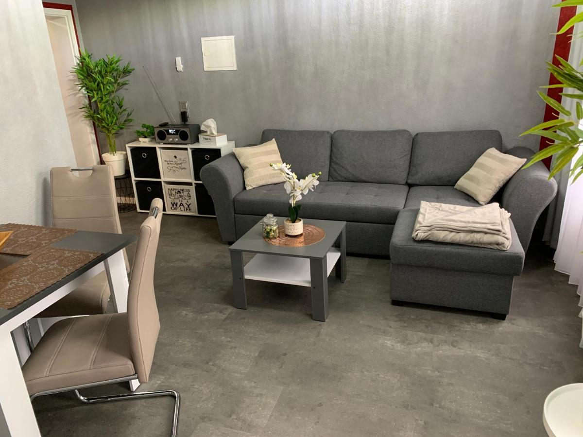 Exklusive Stadtwohnung Am Elbradweg: Best-Preis-Fewo Rathausblick 1 Fuer Max. 3 Pers. Inkl. Wlan, Prime Video & Self Check-In Wittenberge Kültér fotó